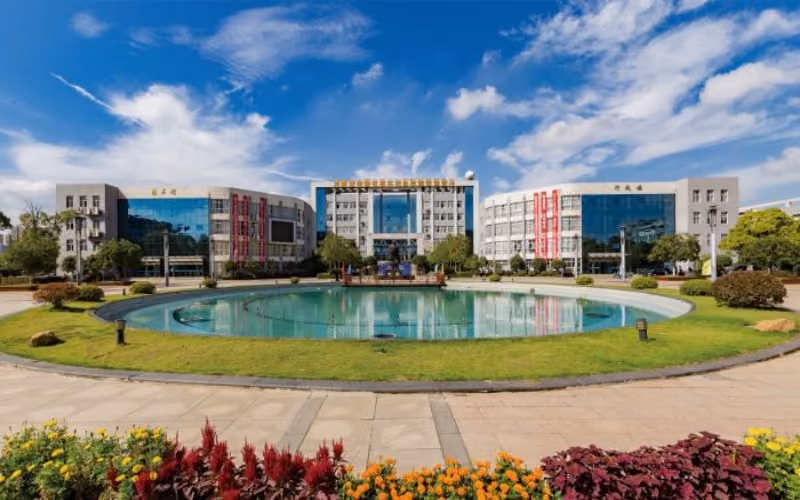 江西水利职业技术学院 · 项目实景